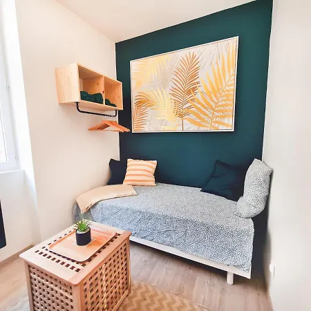 Le Bourget - Petit -